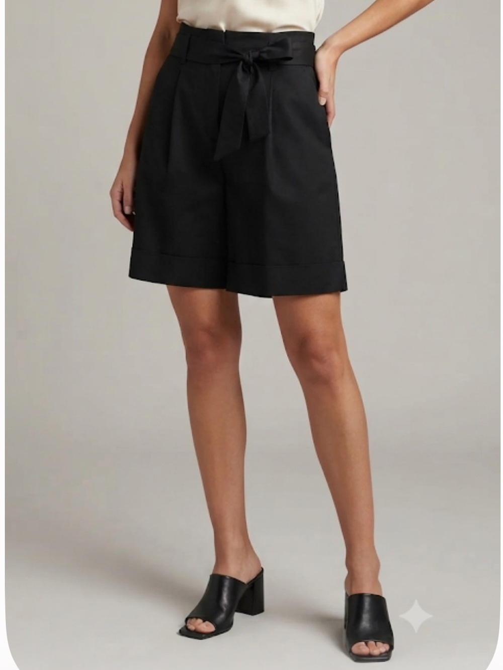 DRESS BARN High Waisted Pleated Bermuda Shorts Black Belted Size 12 NWOT